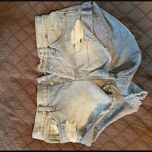 Jean Shorts (BDG)(Urban Outfitters)